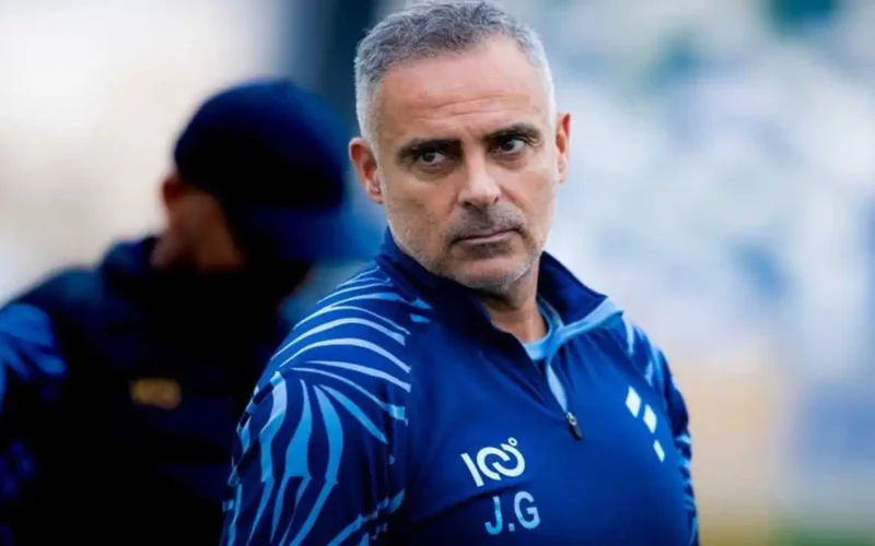 جوزيه جوميز: أخطاء فردية متكررة سمحت للهلال بثلاثية متشابهة في ربع كأس الملك